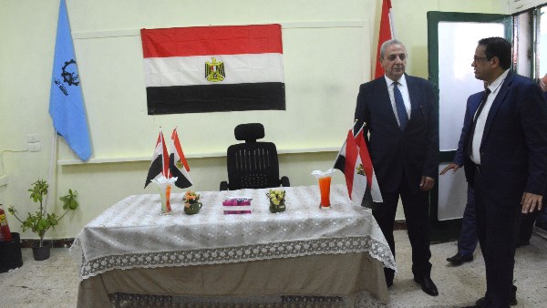 محافظ الغربية 