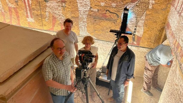 بعثة أثرية تكشف أسرار مقابر ملوك مصر بالأقصر عبر أحدث تقنيات التصوير العلمي..ما القصة؟