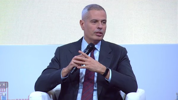 رئيس مصر للطيران