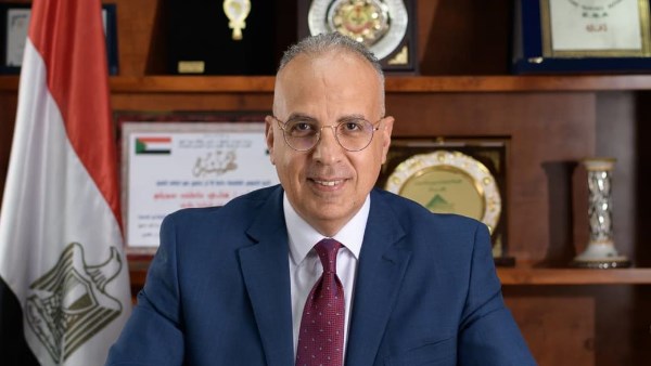 الدكتور هانى سويلم وزير الري