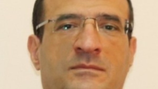   الدكتور ممدوح إسماعيل