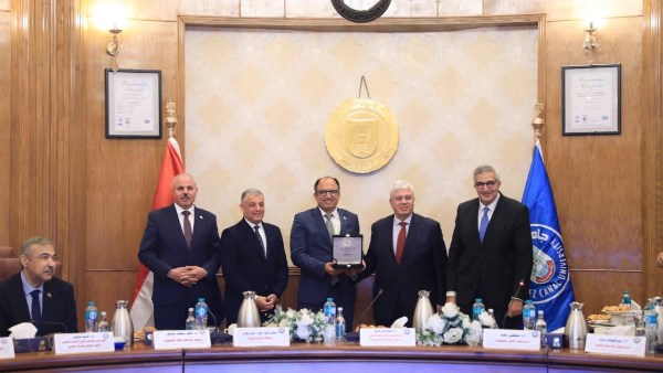 جانب من التكريم 