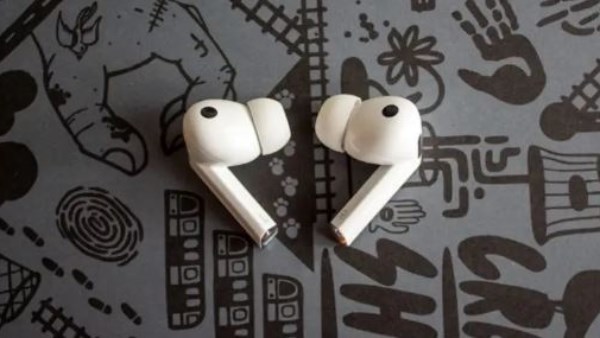 سماعات Buds 4 Pro