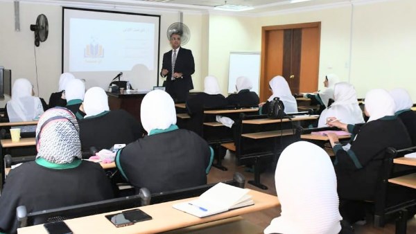 فعاليات الدورة التخصصية لمهارات الظهور الإعلامي