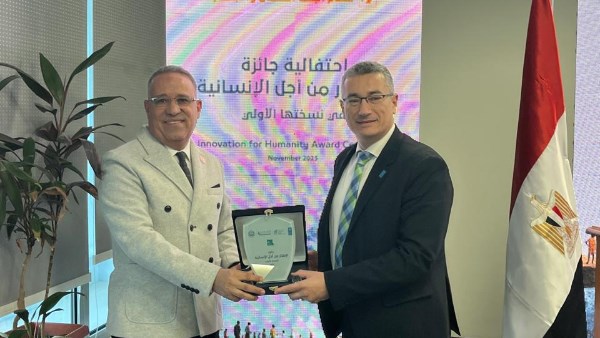 الدكتور محمد جلال فرغلي