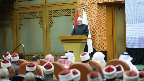 وكيل الأزهر خلال إلقاء كلمته 