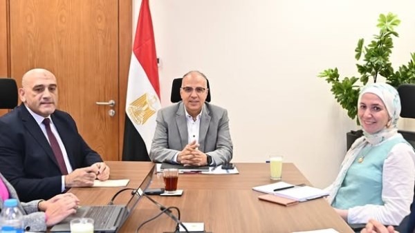 اجتماع وزير الرى