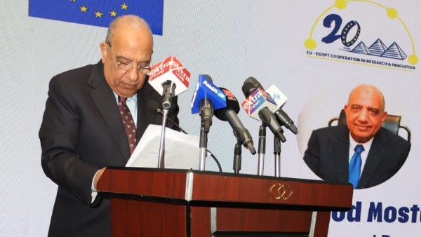 وزير الكهرباء 