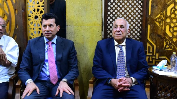 الدكتور أشرف صبحي 