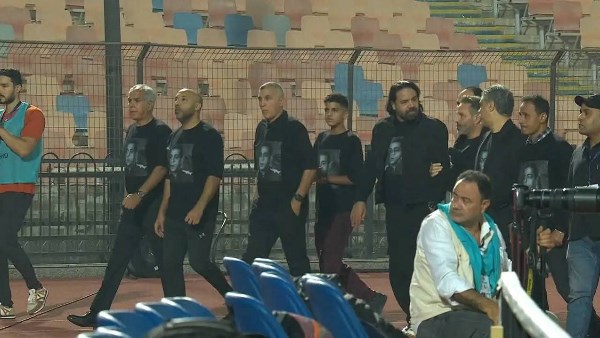 لاعبي الزمالك القدامي 