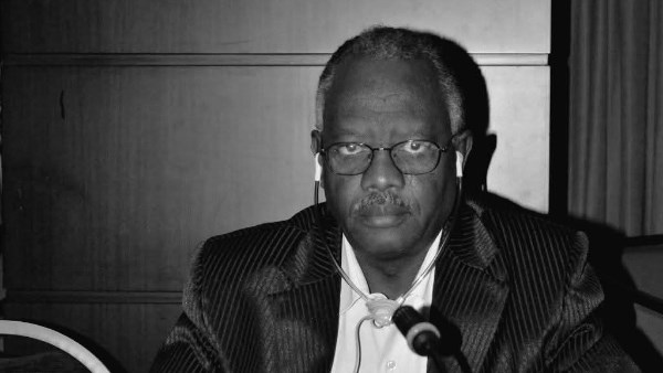 تاج السر أحمد سليمان 