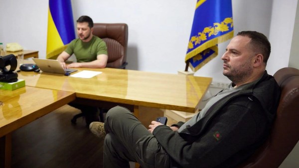 يرماك وزيلنسكي