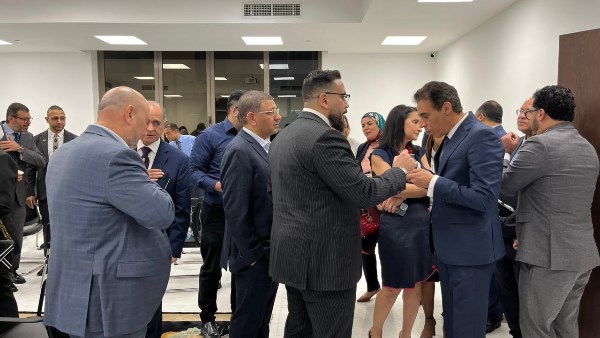 مساعد وزير الخارجية للشئون القنصلية والمصريين بالخارج يلتقي أعضاء الجالية المصرية في أبوظبي