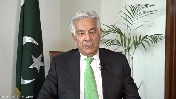 وزير الدفاع الباكستاني