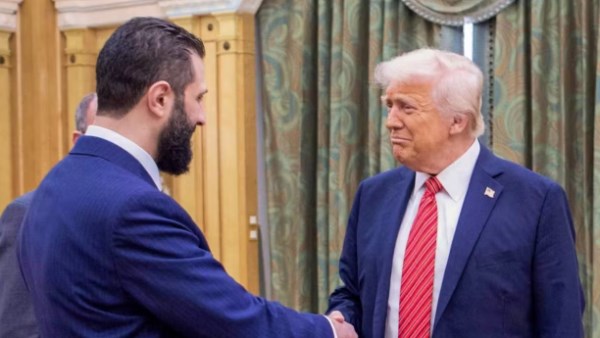 الشرع يلقي ترامب 