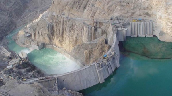 سد في ايران