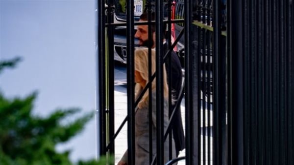 الشرع أثناء زيارة البيت الابيض