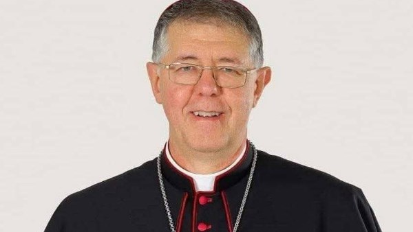 سيادة المطران كلاوديو لوراتي