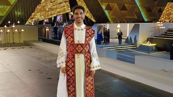 الشماس مينا نادي عزمي