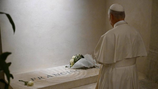 البابا لاون 