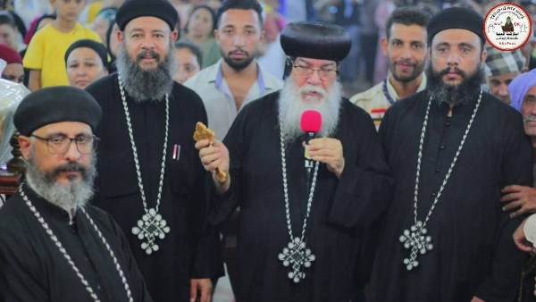 الأنبا مكاريوس أسقف المنيا وتوابعها