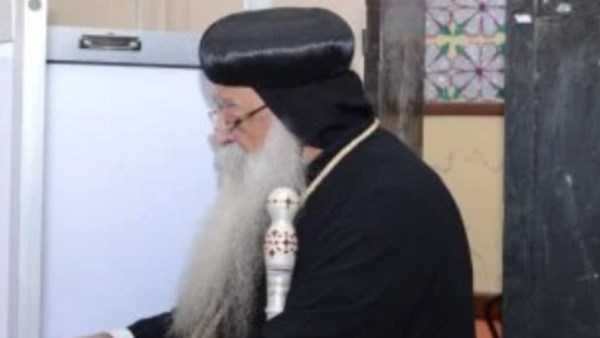 الأنبا تكلا أسقف دشنا وتوابعها