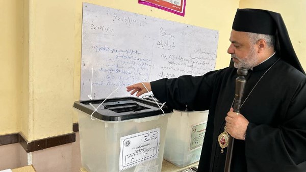 الأنبا عمانوئيل عياد