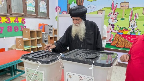 نيافة الحبر الجليل الأنبا متاؤوس