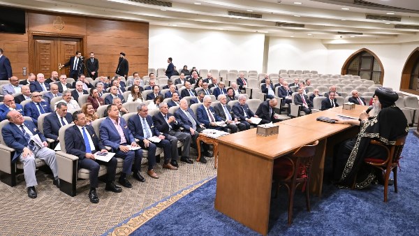 البابا تواضروس ورجال الأعمال الأقباط 