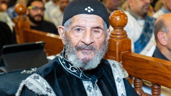 أبونا القمص ميخائيل عبد النور