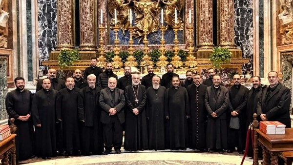 الآباء الكهنة 