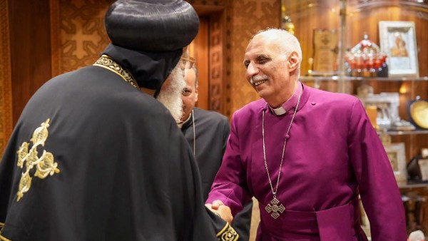 الدكتور سامي فوزي والبابا تواضروس 