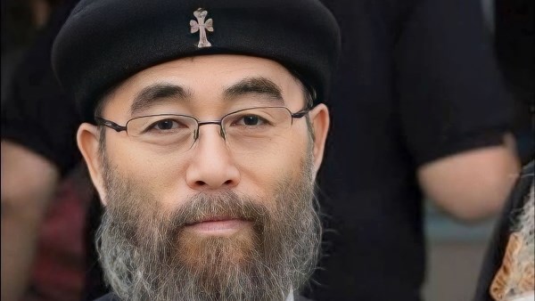 القس توماس كانازاكي