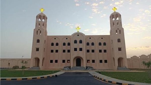 دير العذراء والأنبا يحنس القصير 