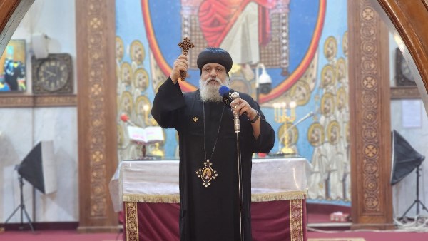 الأنبا ميخائيل أسقف إيبارشية حلوان والمعصرة