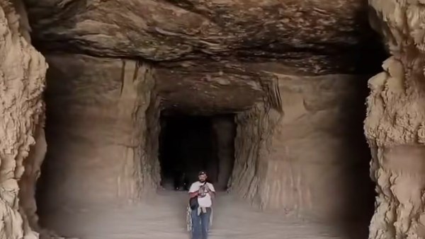 كهوف هضبة التية 