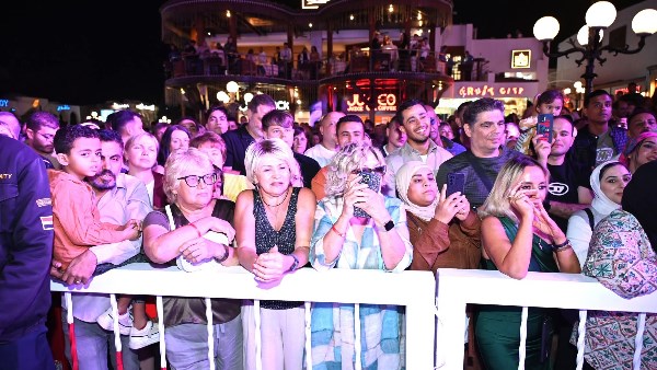 مهرجان سوهو سكوير 