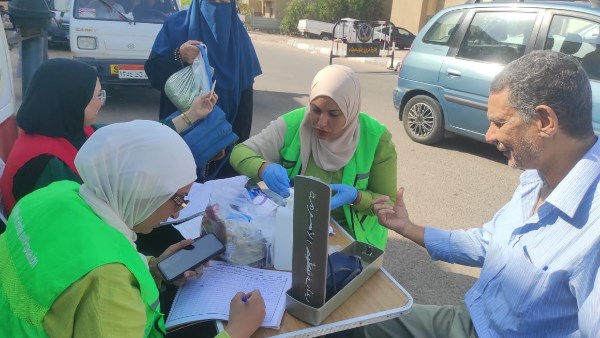 قياس الضغط والسكر للناخبين 