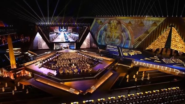 المتحف المصري الكبير  