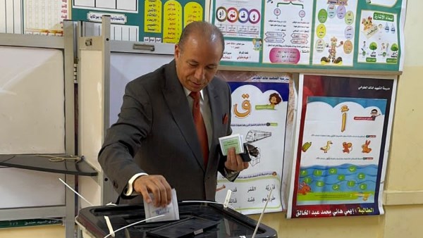 رئيس  جامعة المنصورة