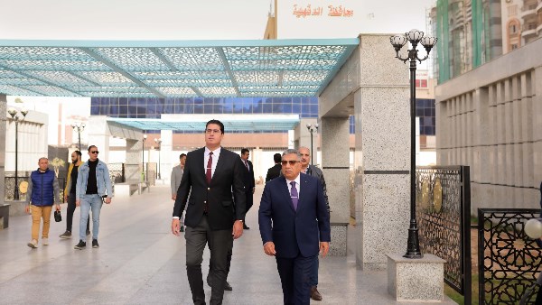 محافظ الدقهلبة