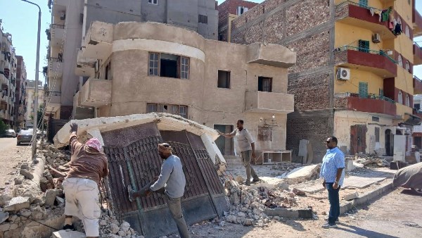 استمرار حملات إزالة التعديات على أملاك الدولة بحي شمال الغردقة استمرار حملات إزالة التعديات على أملاك الدولة بحي شمال الغردقة