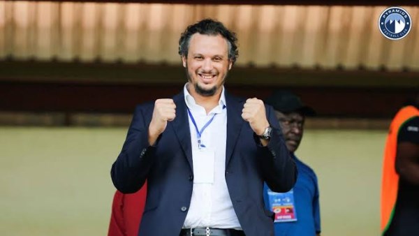 ممدوح عيد رئيس نادي بيراميدز