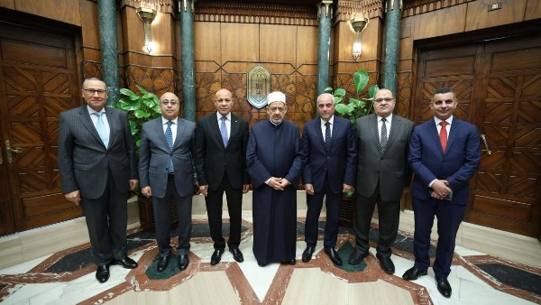 رئيس مجلس القضاء الأعلى وشيخ الأزهر 