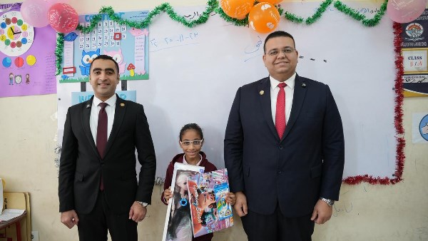 الطفلة حور وفريق النيابة 