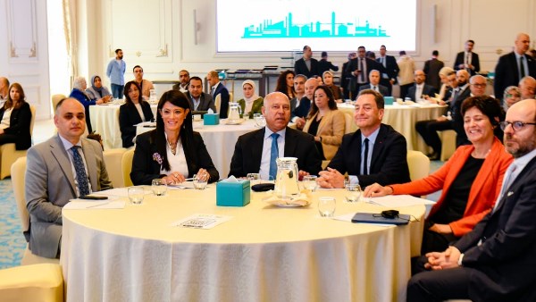 برنامج الصناعات الخضراء المستدامة لدعم الصناعة المصرية"