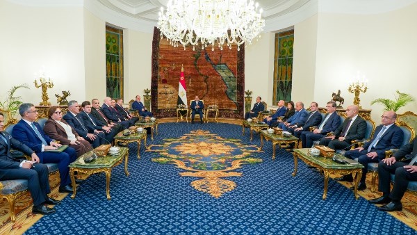 السيد سيفي غريب، الوزير الأول للجمهورية الجزائرية 