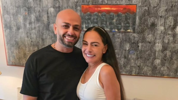 الكاتب والروائي أحمد مراد والفنانة شيريهان الكاتب والروائي أحمد مراد والفنانة شيريهان