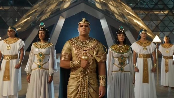 محمود حسني لاعب رفع الأثقال