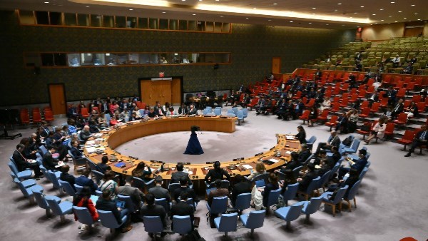 خبير سياسي: موافقة مجلس الأمن على خطة ترامب خطوة إيجابية لتثبيت وقف إطلاق النار وإحياء حلم الدولة الفلسطينية خبير سياسي: موافقة مجلس الأمن على خطة ترامب خطوة إيجابية لتثبيت وقف إطلاق النار وإحياء حلم الدولة الفلسطينية